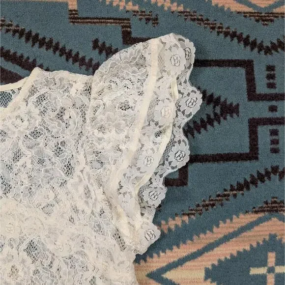 NWT Anthropologie Medium Sheer Lace Short Sleeve White Blouse Fairy Whimsical - Picture 9 of 11